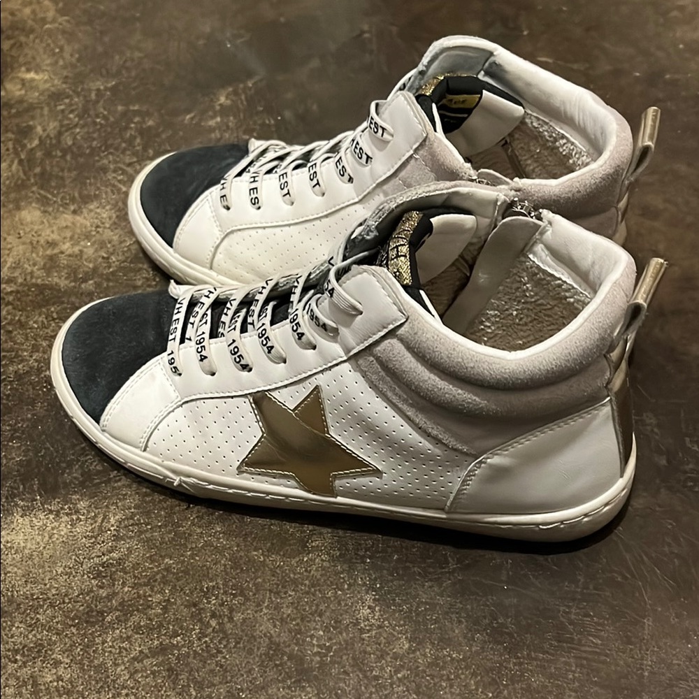 Vintage Havana High Top Gold Star Women’s Smeakers